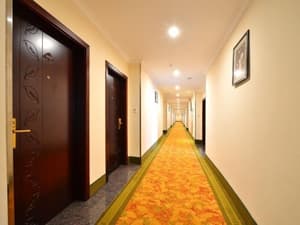 thumbnail: Hallway