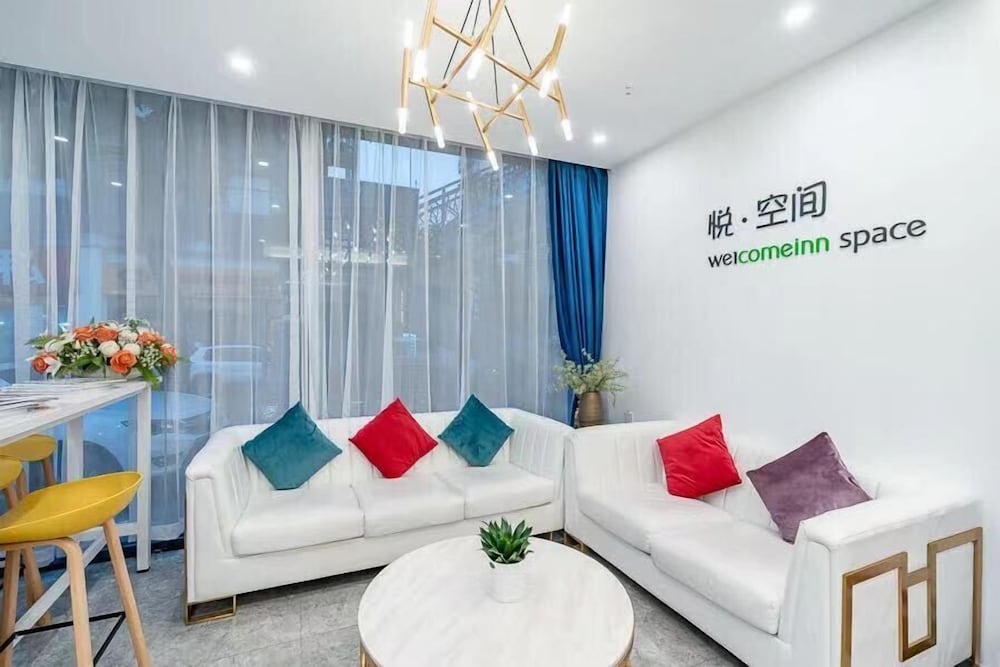 Reception hall