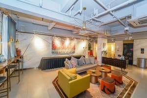 thumbnail: Lobby sitting area