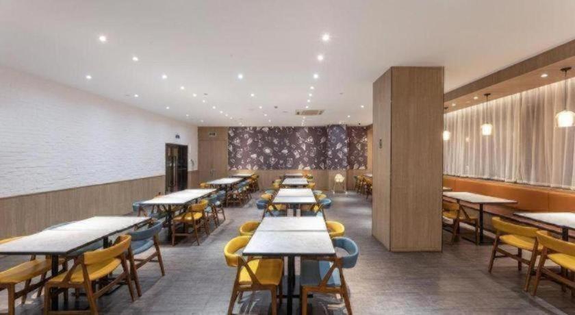 Restaurant-cafeteria