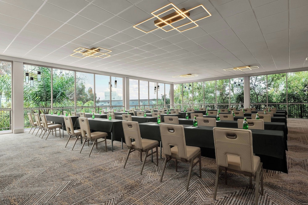 Meeting facility