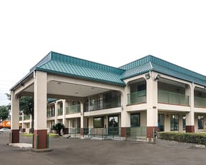 thumbnail: Exterior