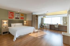 thumbnail: Room