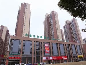 thumbnail: Front of property