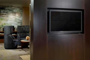 thumbnail: Lobby lounge