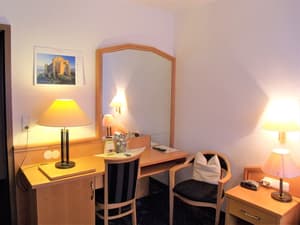 thumbnail: Interior