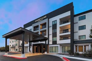 thumbnail: Exterior
