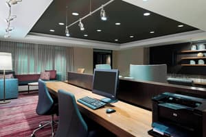 thumbnail: Business center