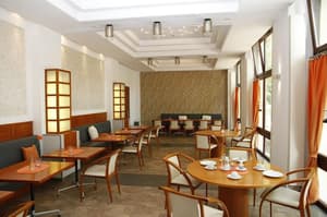 thumbnail: Breakfast area