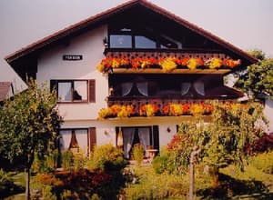 thumbnail: Exterior