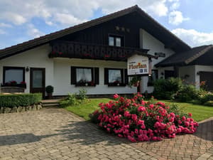 thumbnail: Exterior