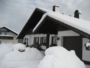 thumbnail: Exterior