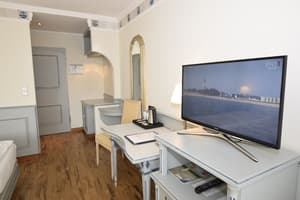 thumbnail: Interior