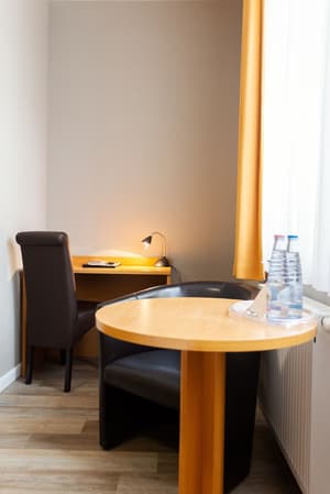 thumbnail: In-room dining