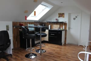 thumbnail: In-room dining