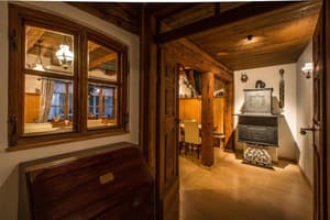 thumbnail: Interior