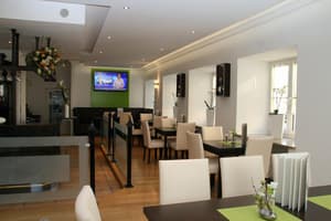 thumbnail: Restaurant