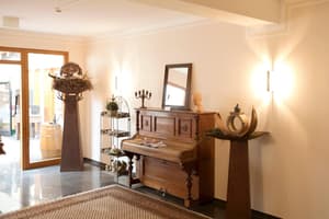 thumbnail: Interior