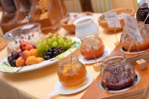 thumbnail: Breakfast buffet