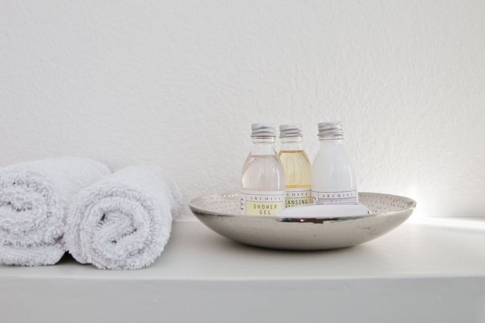 Bathroom amenities