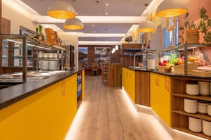 thumbnail: Restaurant