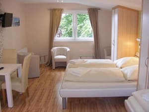 thumbnail: Interior