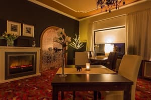 thumbnail: Lounge