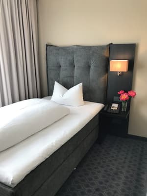 thumbnail: Room