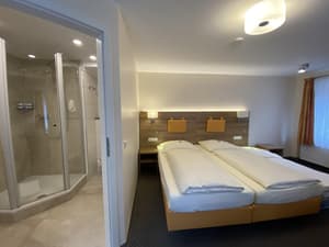 thumbnail: Room amenity