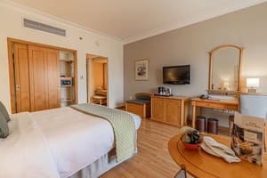 thumbnail: Room
