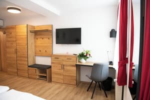 thumbnail: Interior