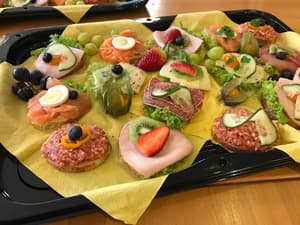 thumbnail: Restaurant