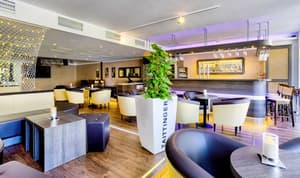 thumbnail: Sports bar