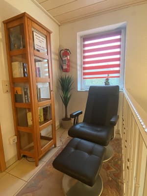 thumbnail: Interior