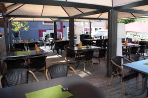 thumbnail: Restaurant