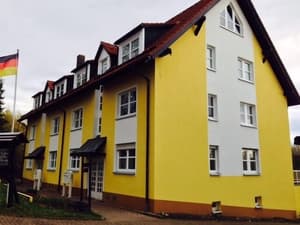 thumbnail: Front of property