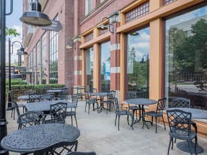 thumbnail: Restaurant