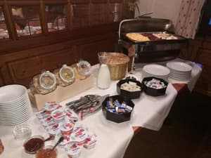 thumbnail: Breakfast buffet