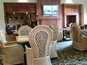 thumbnail: Restaurant