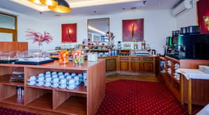 thumbnail: Breakfast buffet