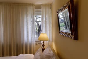 thumbnail: Room amenity