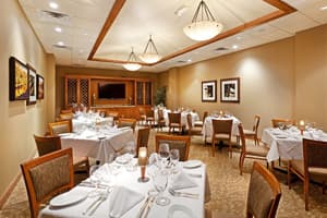thumbnail: Restaurant