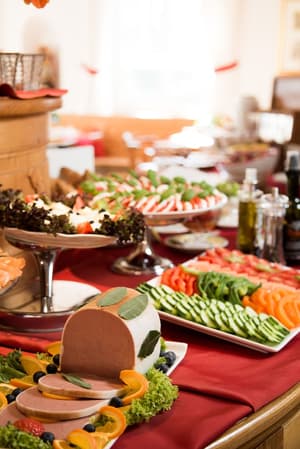 thumbnail: Breakfast buffet