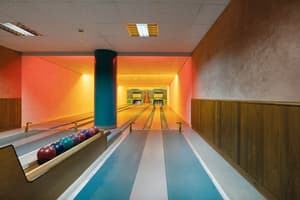 thumbnail: Bowling