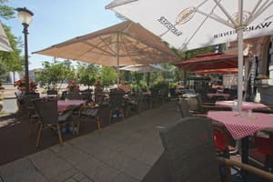 thumbnail: Restaurant