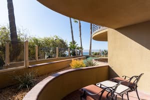 thumbnail: Terrace/patio