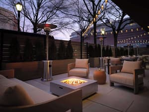 thumbnail: Bar (on property)