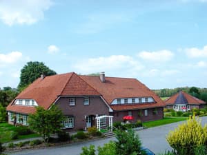 thumbnail: Exterior