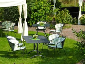 thumbnail: Garden