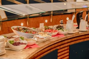 thumbnail: Buffet